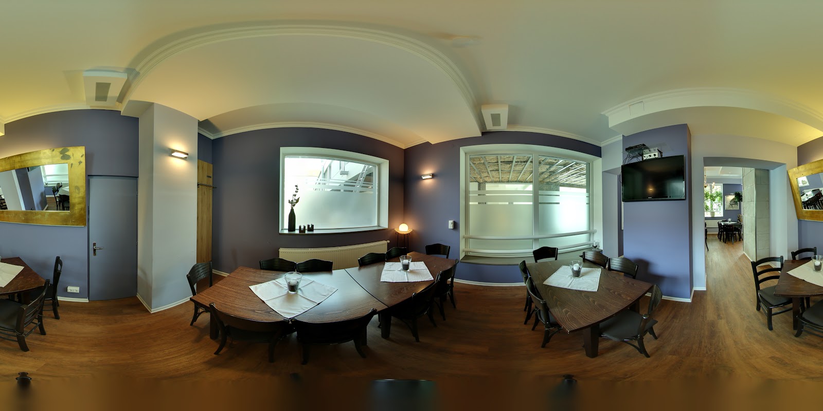 Luna Bar Restaurant Sportkneipen in Augsburg DAZN bar finder