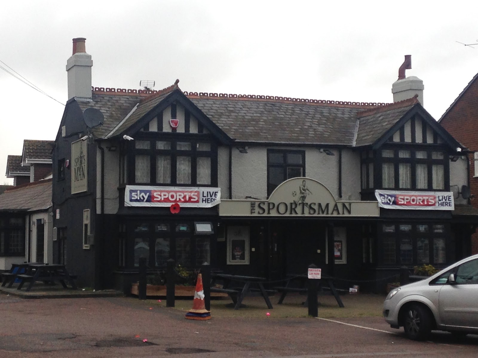 Sportsman Stopsley in Luton Reviews & Booking FANZO