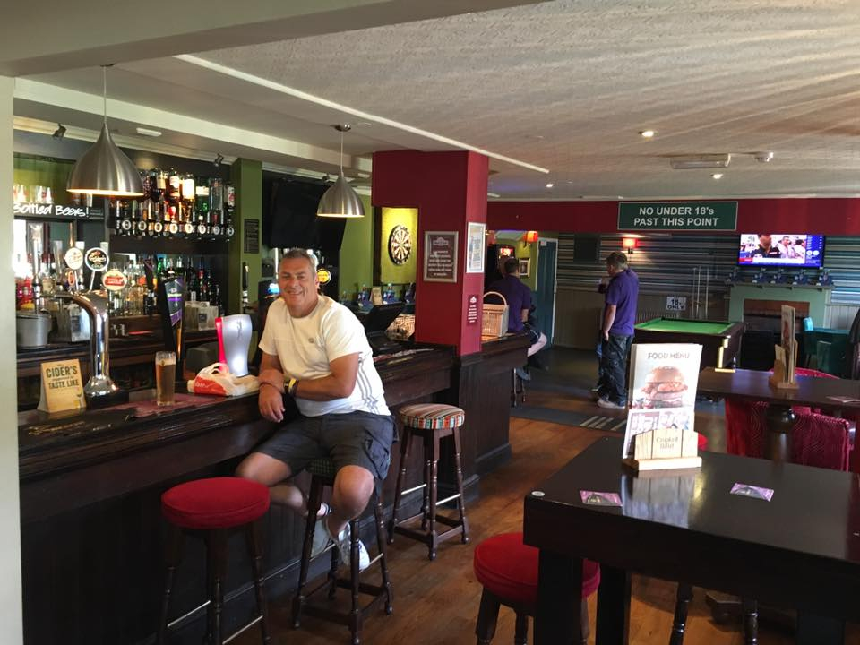 Crooked Billet sports pubs in Stevenage FANZO