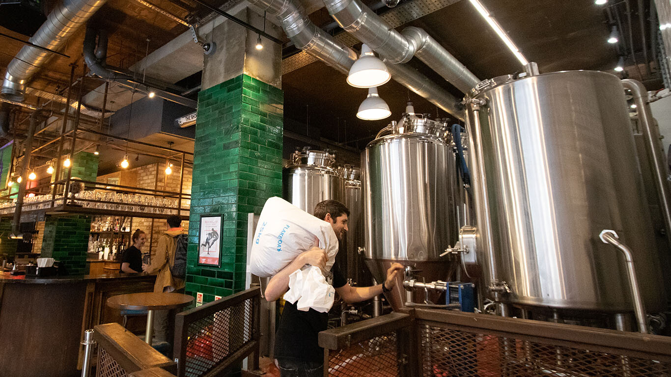 Long Arm Pub and Brewery in London Reviews & Booking FANZO