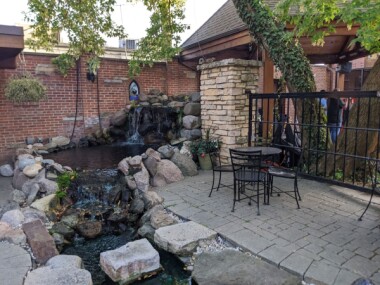 Bandito Barneys | Sports Bar in East Dundee