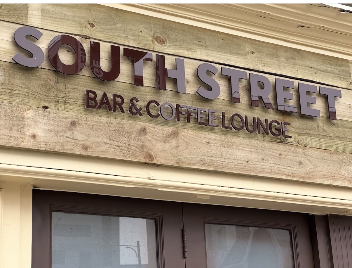 South Street Bar & Coffee Lounge