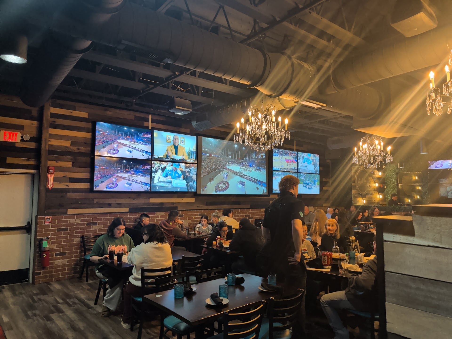Howells Bar Asbury Ale House @ Howell | Sports Bar in Howell Township