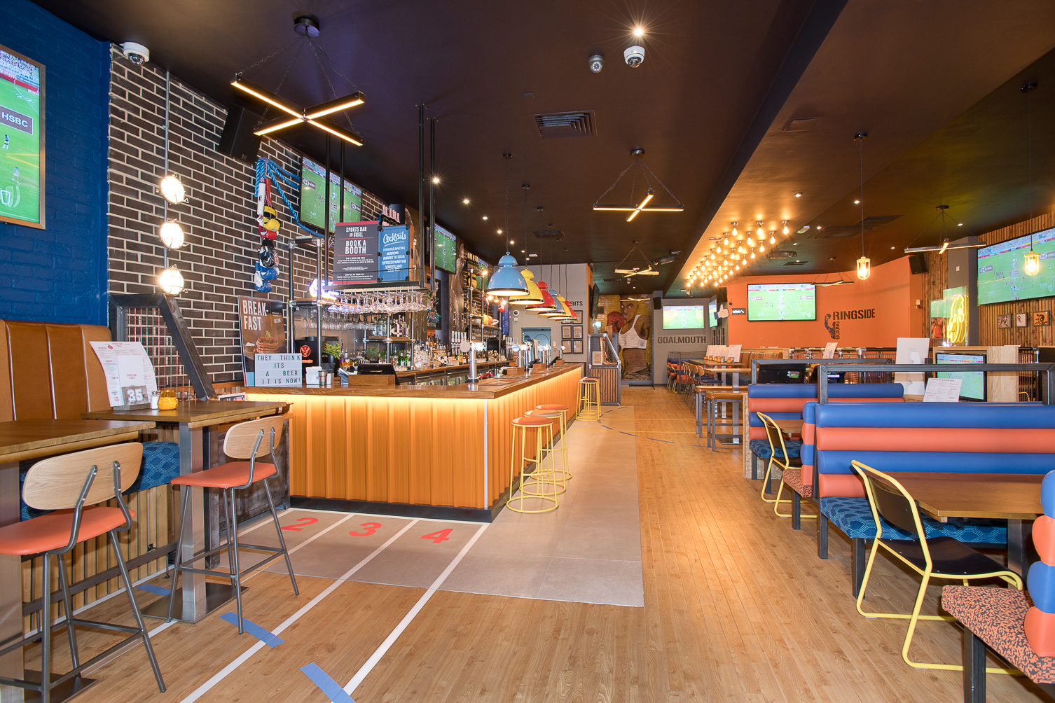Sports Bar & Grill Canary Wharf in Tower Hamlets Reviews & Booking
