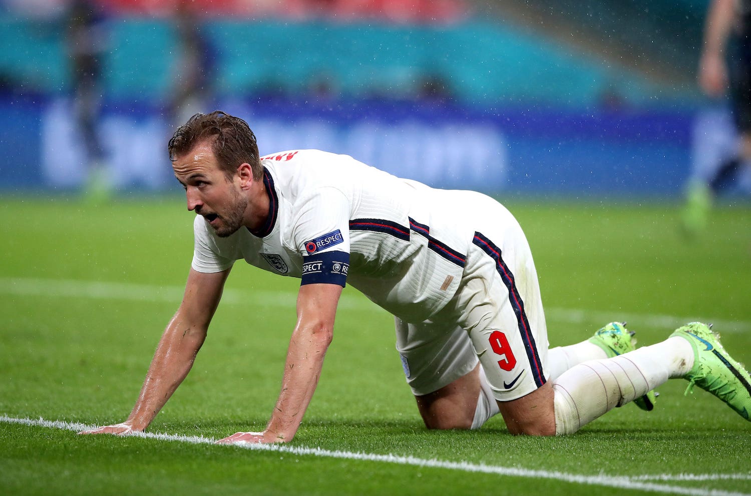 Harry Kane struggles against Scotland at Euro 2020